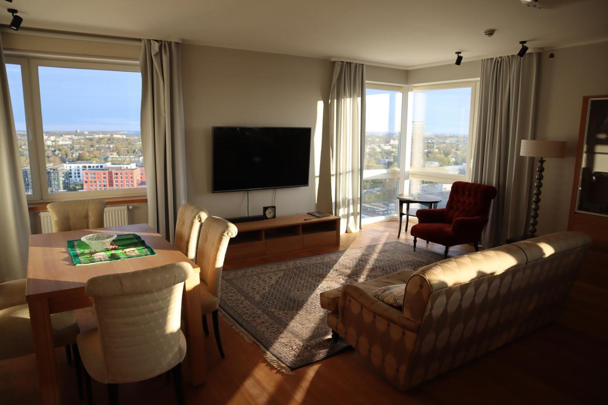 Lelle Luxury Penthouse *